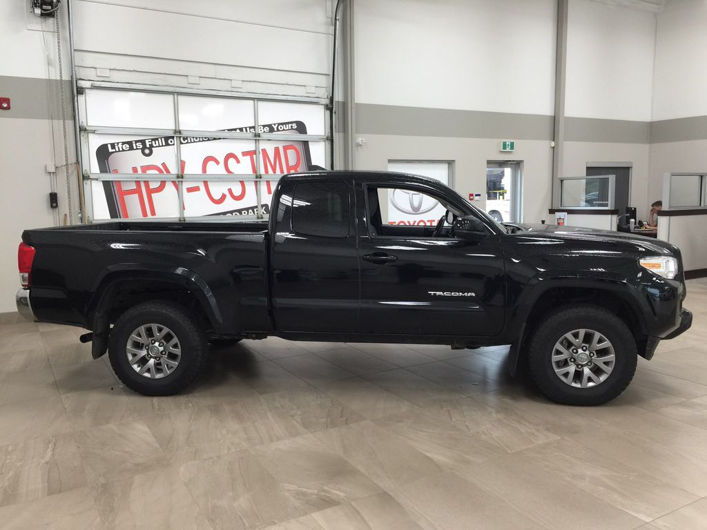 Certified Used 2016 Toyota Tacoma SR5 Access Cab 4×4 Four Wheel Drive 4 Door Pickup